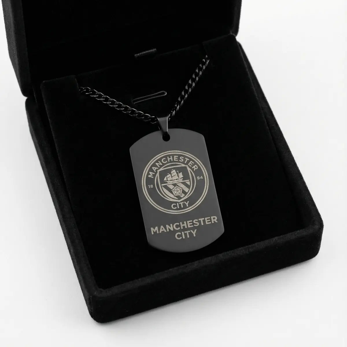 Collier plaque acier titane noir – édition football