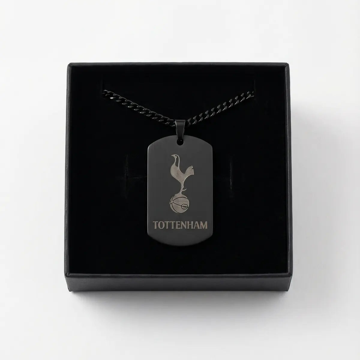 Collier plaque acier titane noir – édition football